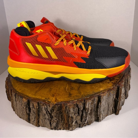 Adidas Dame 8 Mr. Incredible - Picture 5 of 7